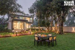 Cashew Creek by VEO - Part of StayVista with Pool & WiFi